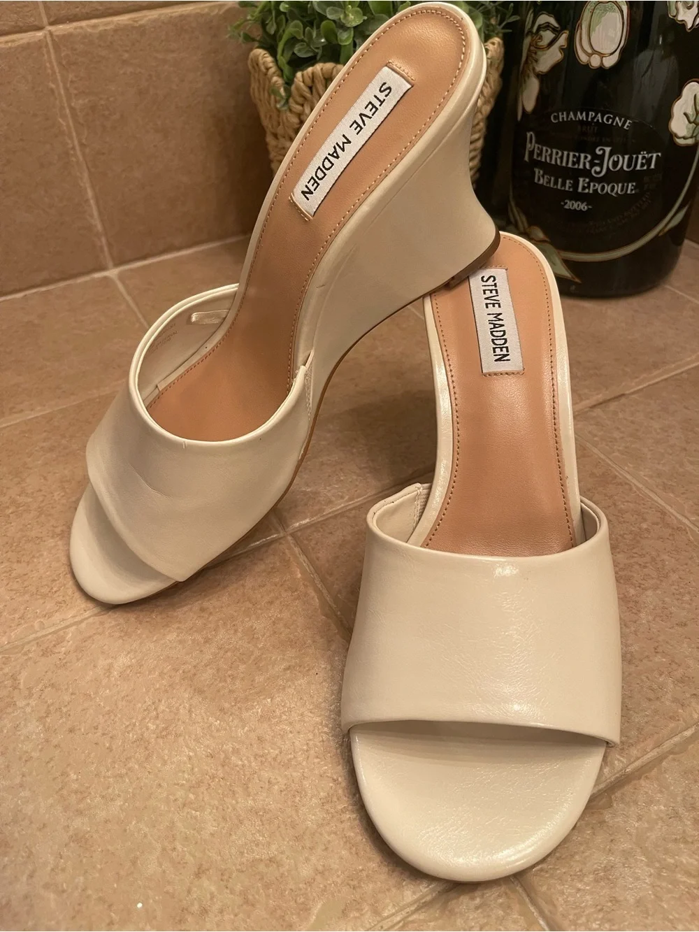 Steve Madden Ivory/Cream Open-Toe Wedge Slides